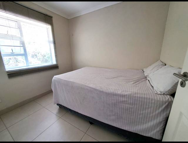 2 BEDROOM APARTMENT FOR SALE IN PADFIELD PARK